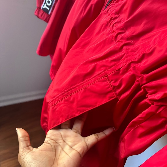 #3 TOMMY HILFIGER RED LOGO WINDBREAKER MEDIUM ZIP DOWN - Picture 13 of 13